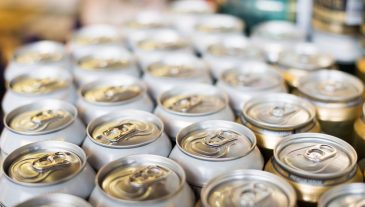 Top,Part,Of,Beer,Cans,,Close,Up,View